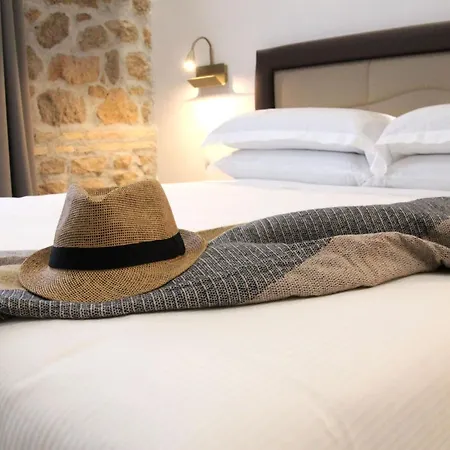 Joyful 148 Luxury Guest House